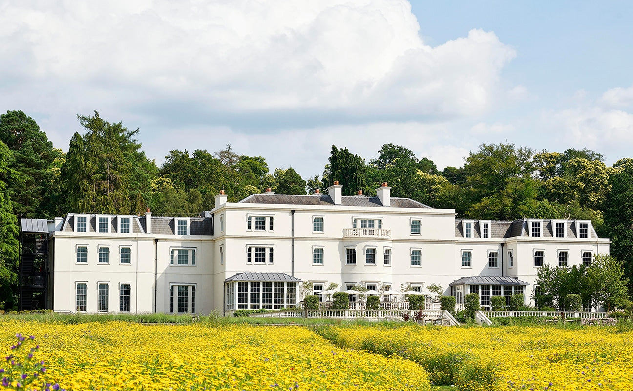 Globe-Trotters Top Country Retreats - GLOBE-TROTTER