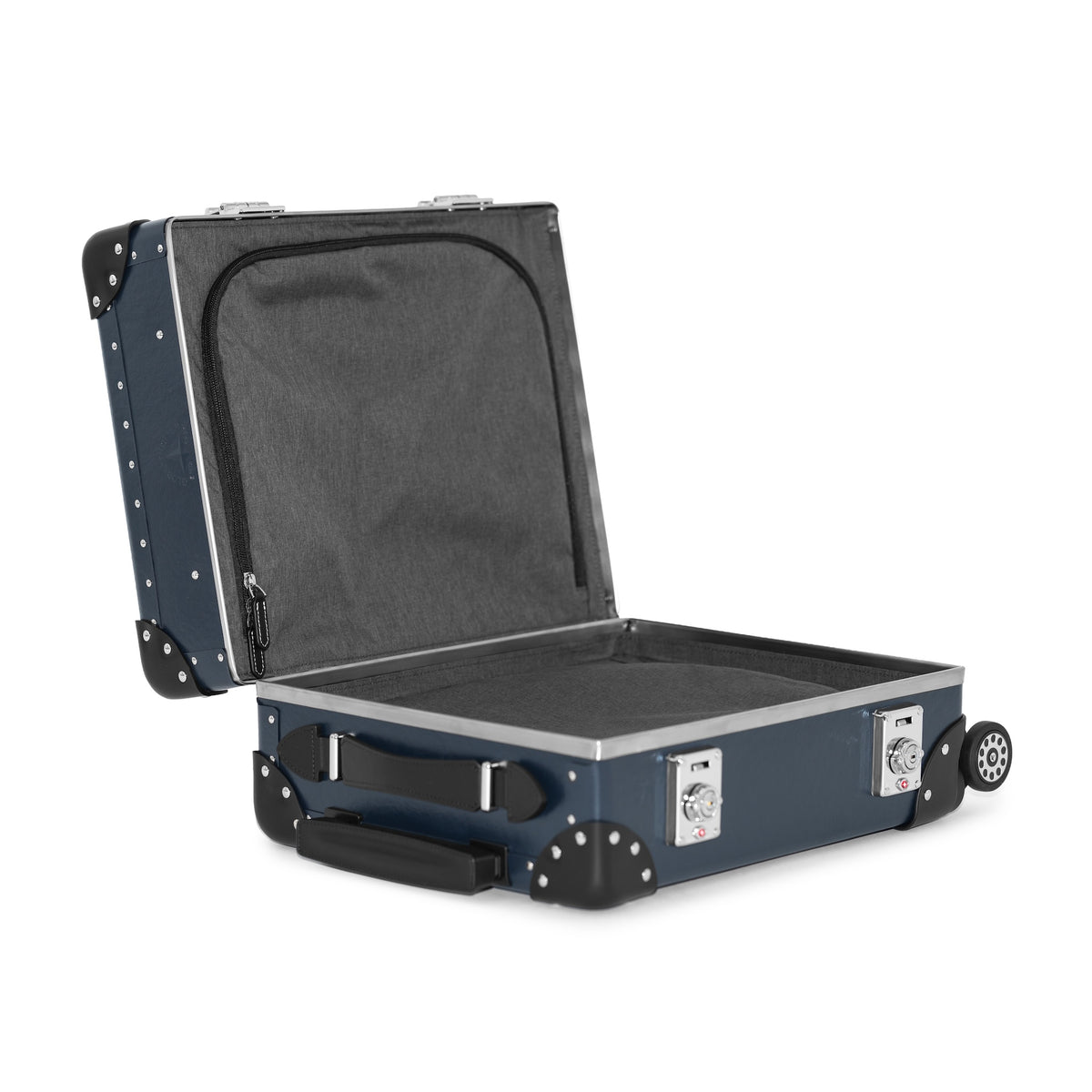 Metropolis · 24 Hour Carry-On - 4 Wheels | Admiral Navy/Black/Chrome