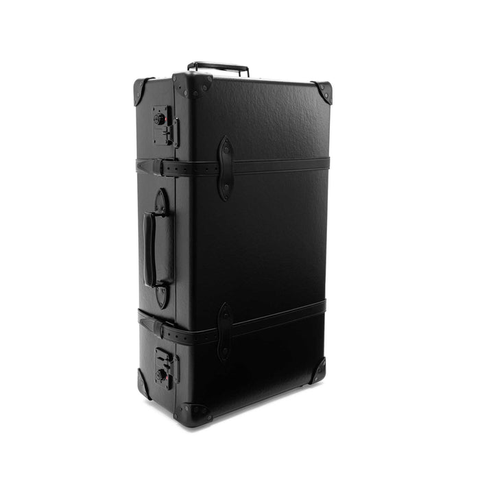Globe-Trotter | Large Suitcase | Midnight | Luxury Luggage