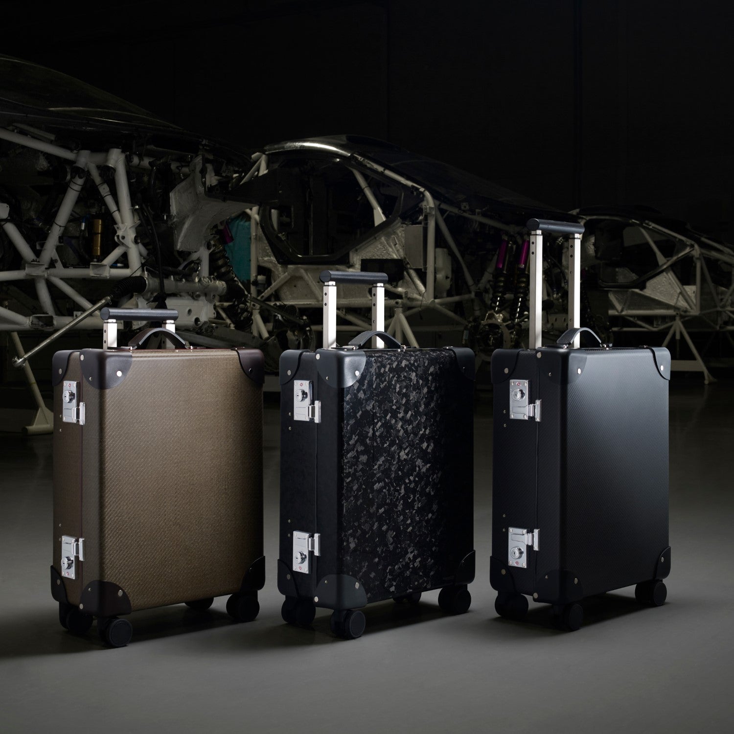 Carbon Fibre · Carry-On - 4 Wheels | Forged Carbon/Graphite - GLOBE-TROTTER