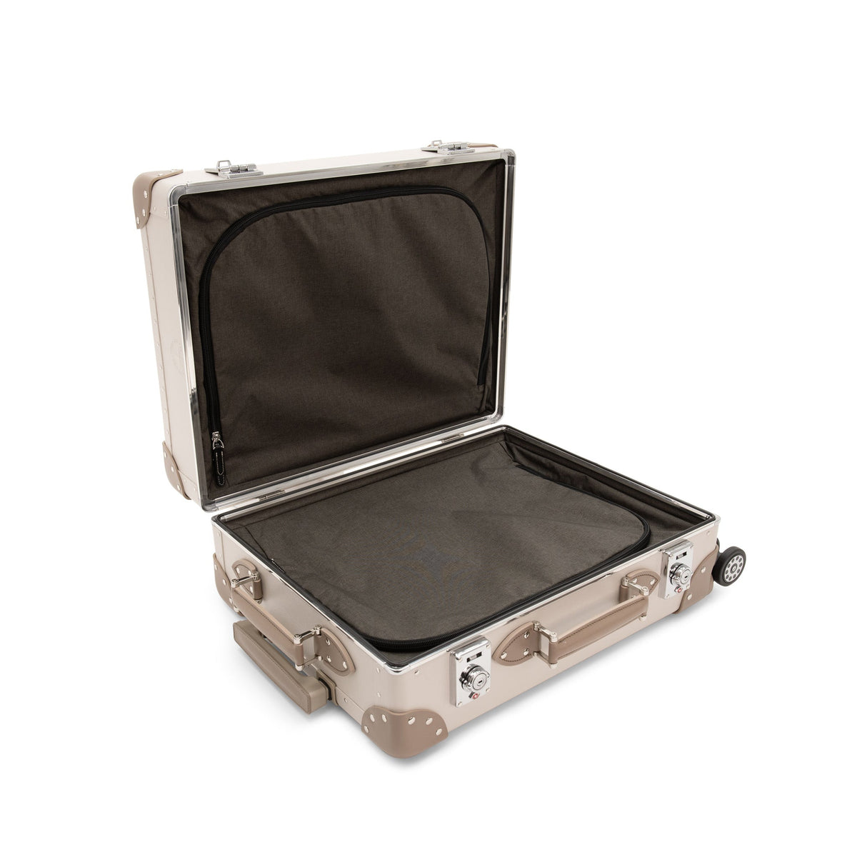 Metropolis · Carry-On | Chalk/Moss/Chrome