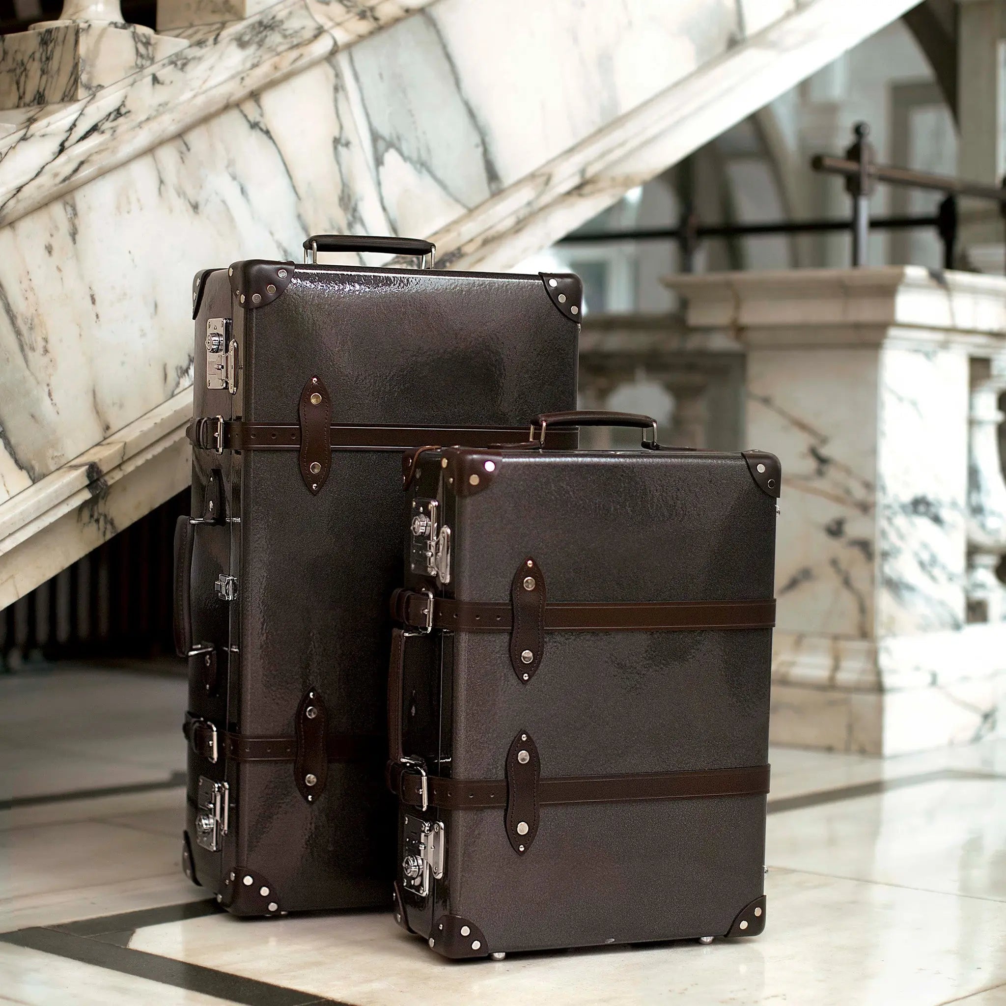 Caviar · Carry-On - 2 Wheels | Caviar/Chocolate - GLOBE-TROTTER