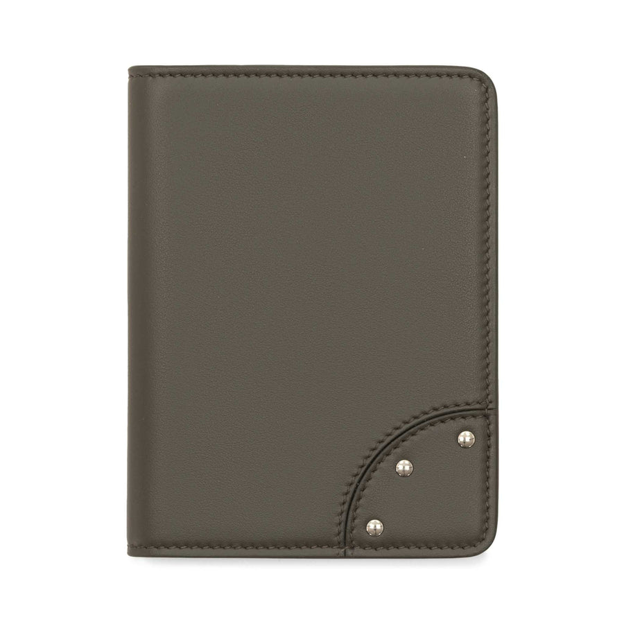 Metropolis · Passport Sleeve | Olive/Chrome – first image