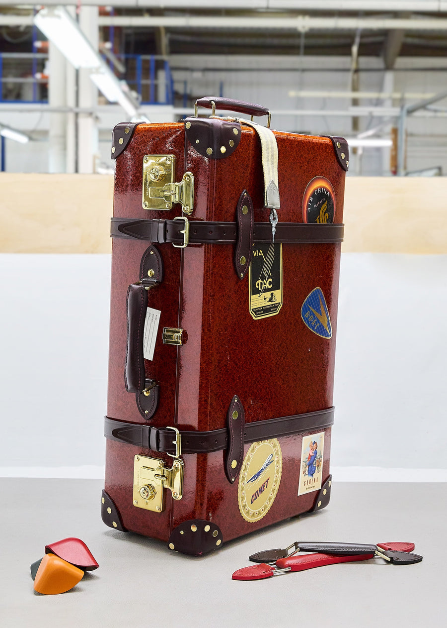 Restoration Edit · Medium Check-In | Urushi/Burgundy/Gold | 0037 – first image