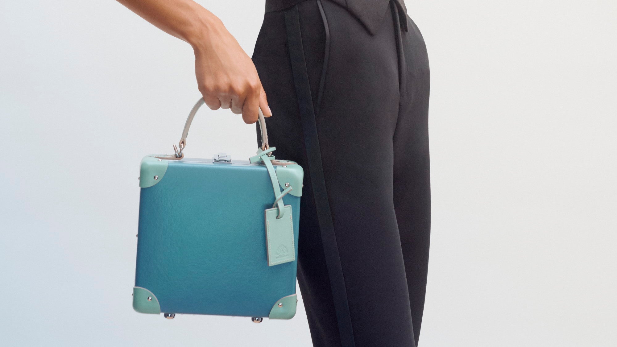 The London Square Collection · London Square | Fog Blue/Sage - GLOBE-TROTTER