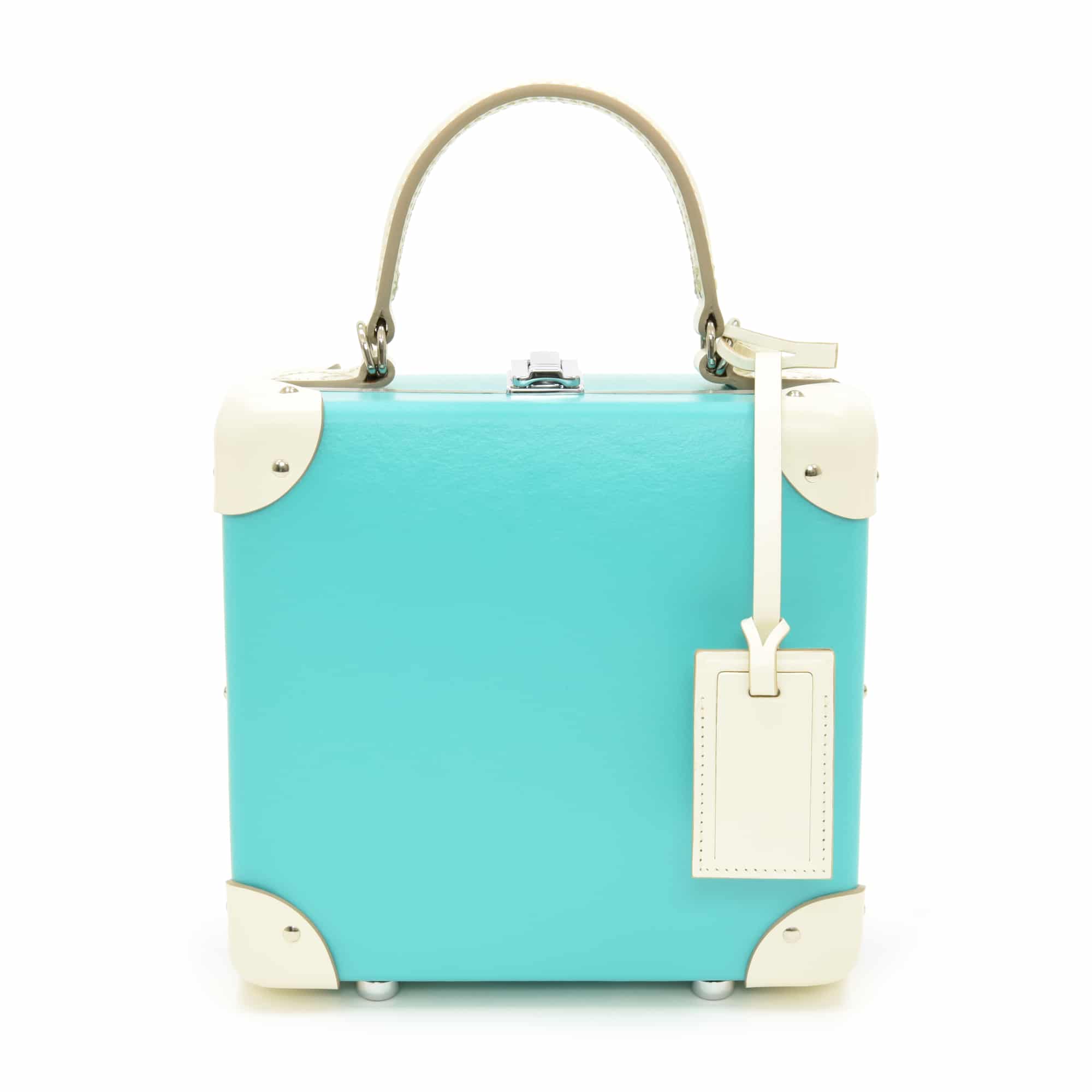 The London Square Collection · Luggage Tag | Ivory/Chrome - GLOBE-TROTTER