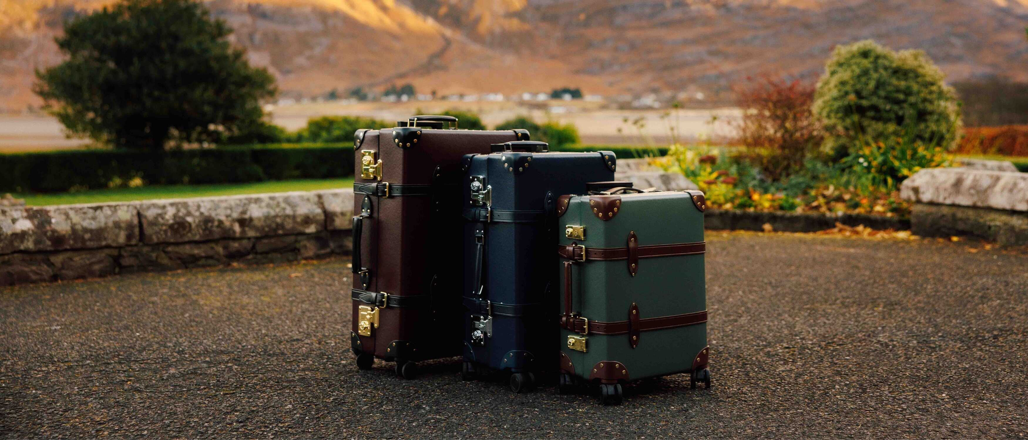 と*ん様 VOLCOM キャリーケース　GLOBETROTTER LUGGAGE Luxury Premium Luggage & Suitcases | Globe-Trotter